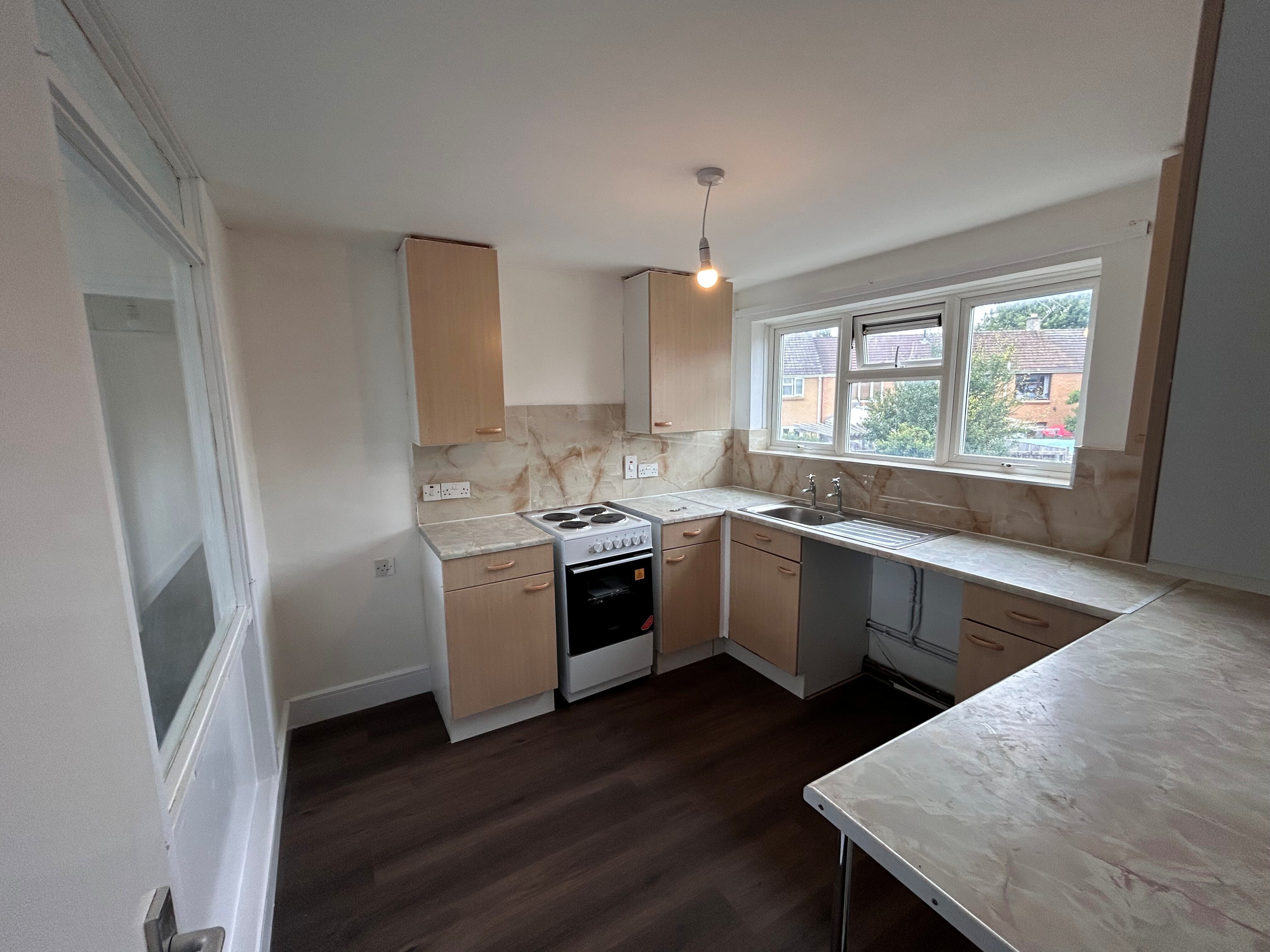 Flat Weller Road in Corsham