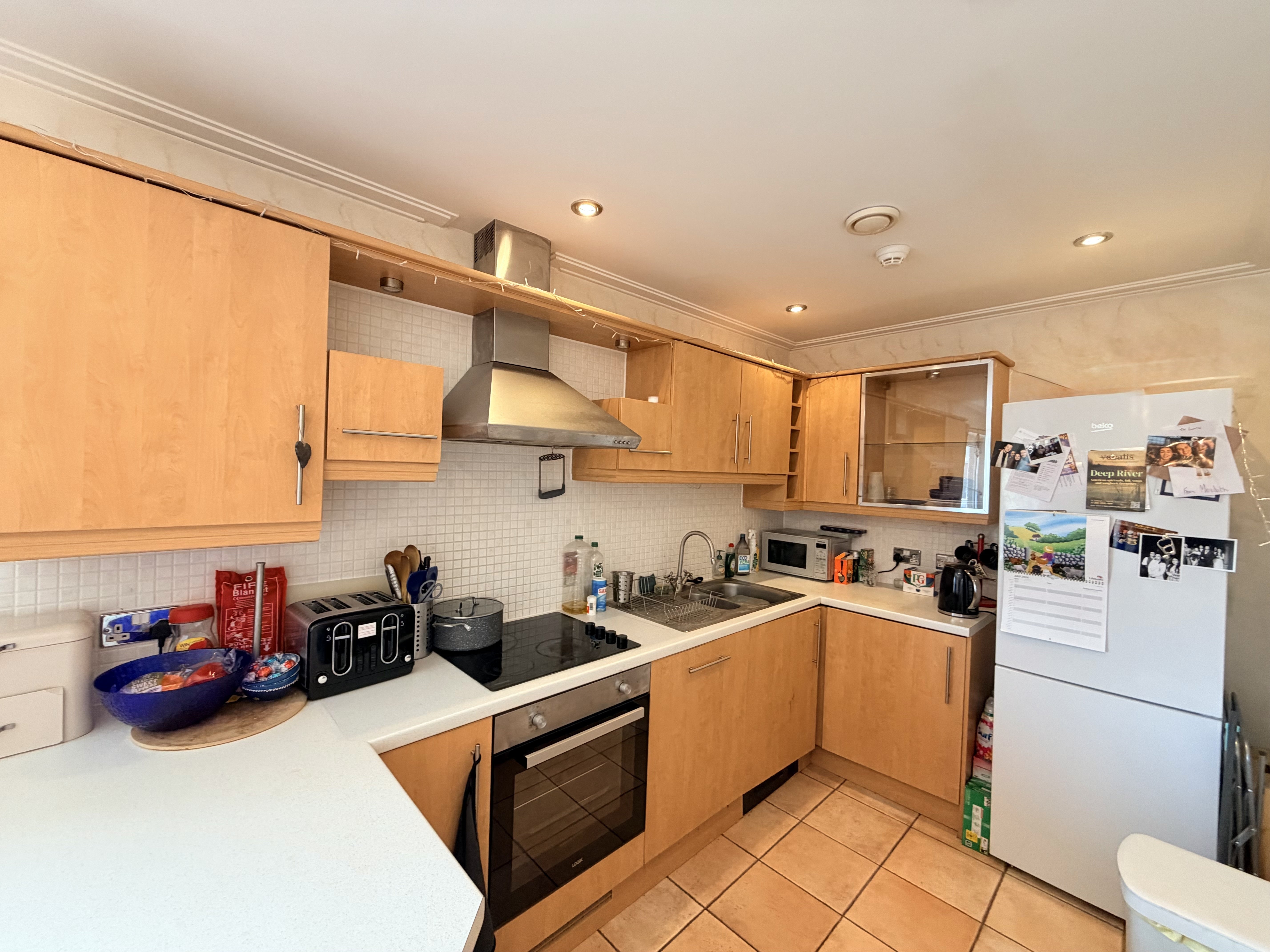 Flat Clarence Road in Cardiff