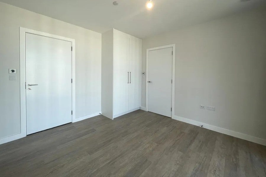 Flat Devonshire Avenue in Woking