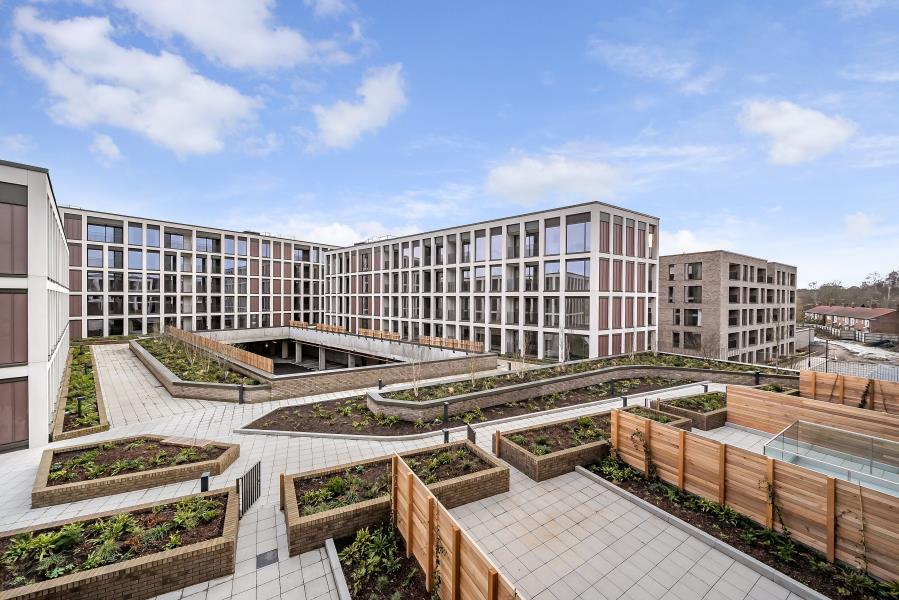 Flat Devonshire Avenue in Woking