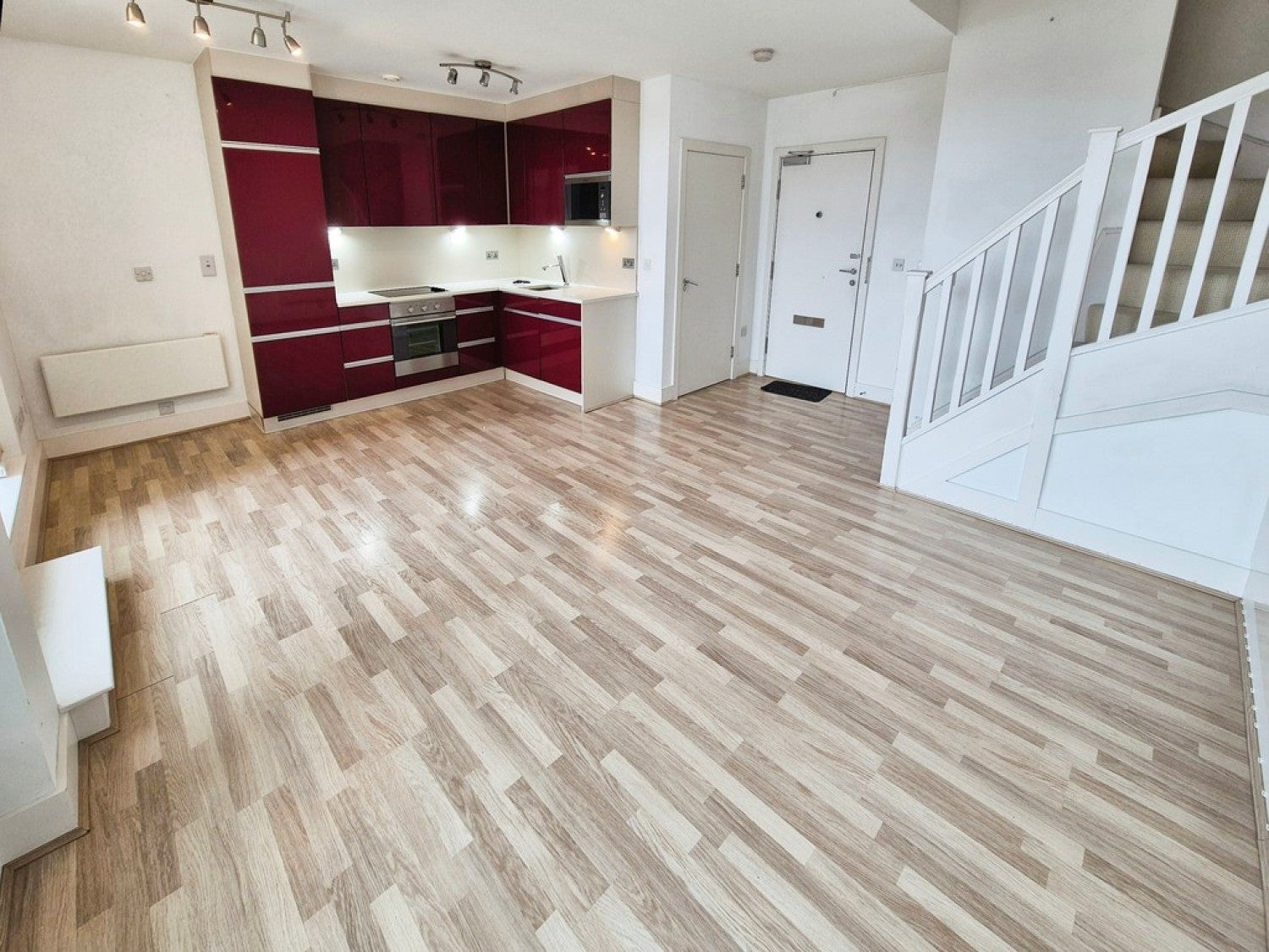 Flat Alençon Link in Basingstoke and Deane