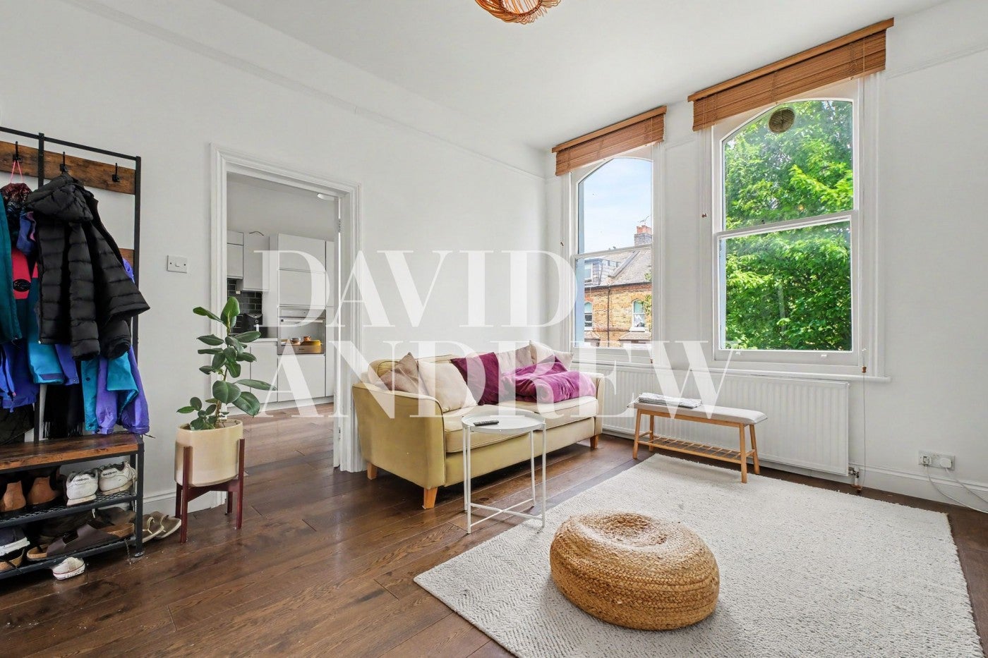 Flat Finsbury Park Road in Greater London