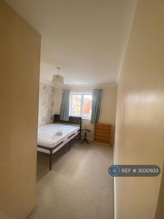 Room Thurlow Close in East Suffolk