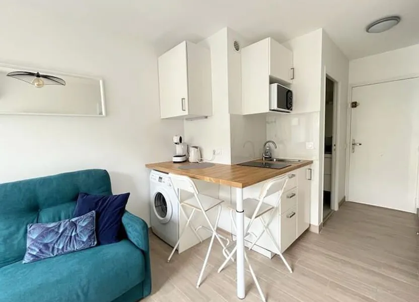 Appartement Rue Robert Latouche à Nice