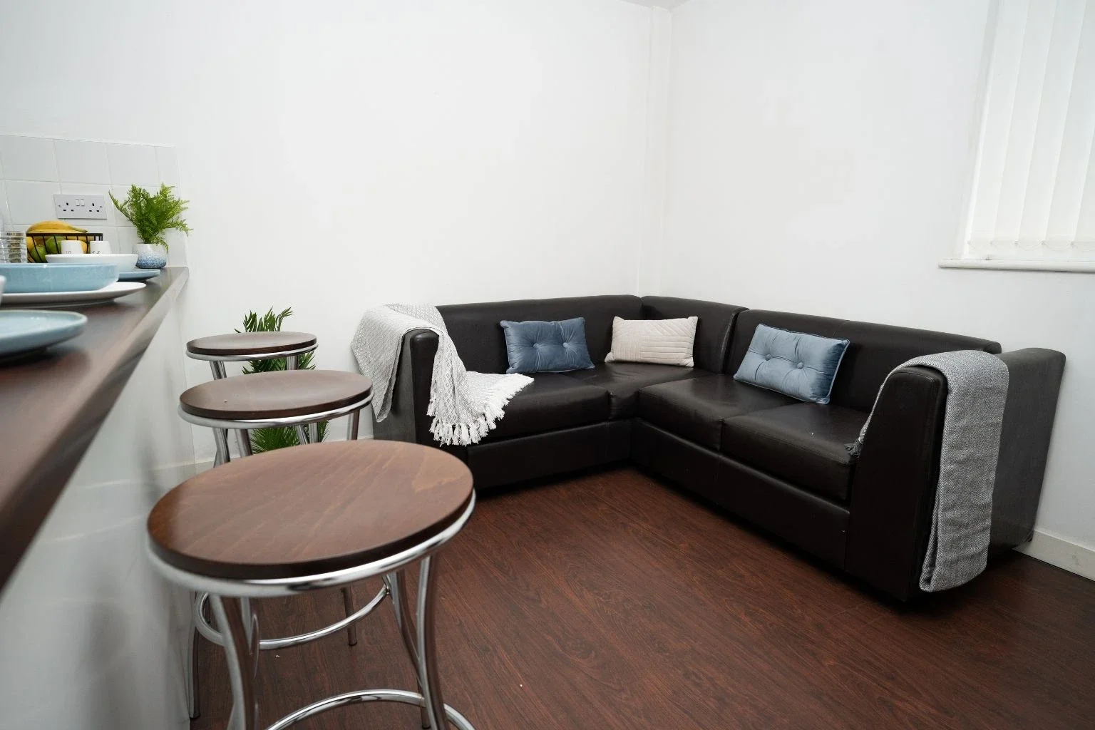 Room Adelphi Street in Preston