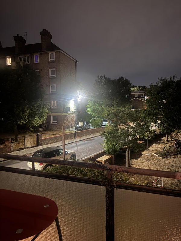 Flat Bethwin Road in Greater London