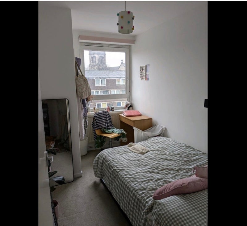 Room Banbury Road in Greater London