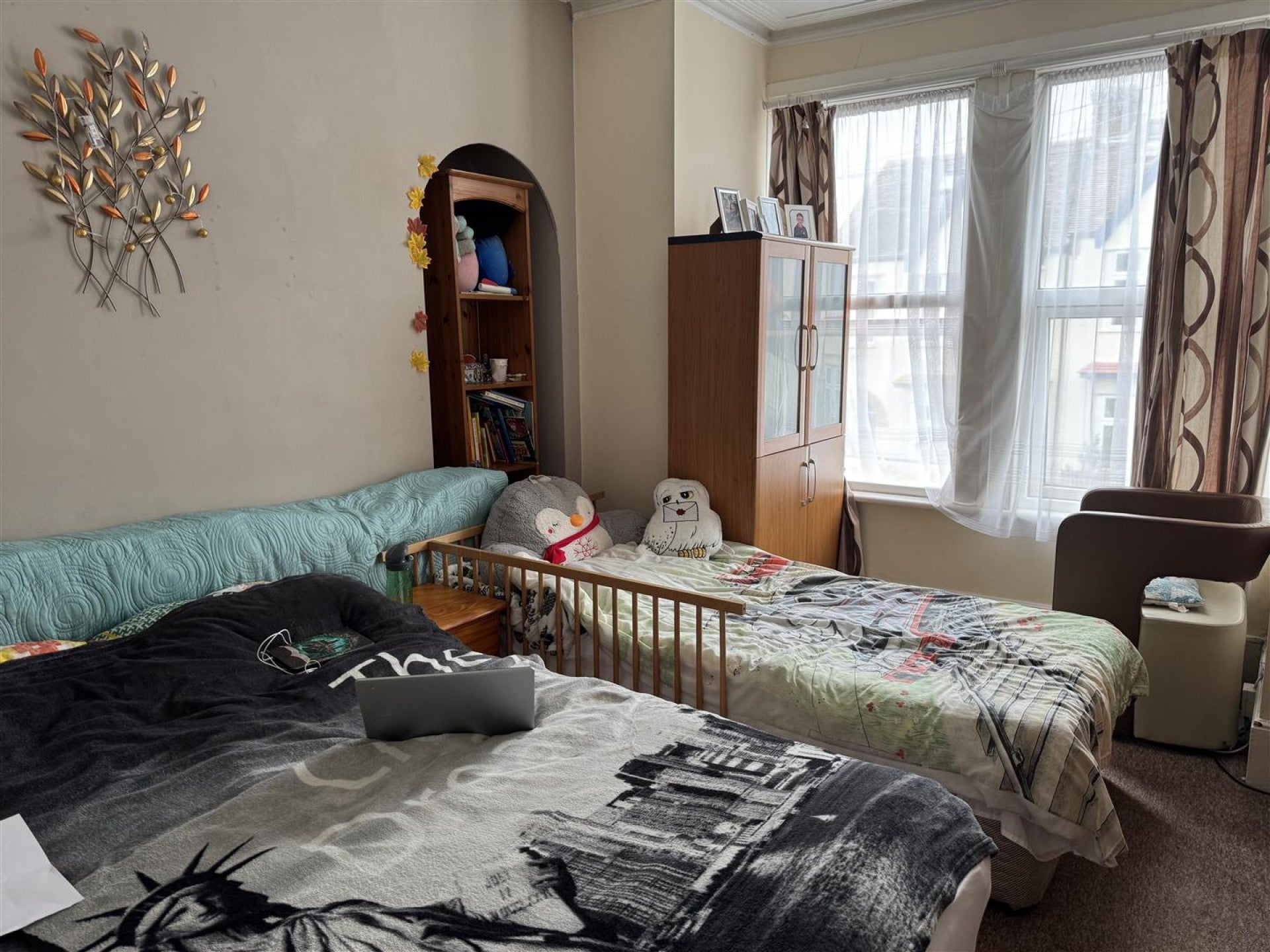 Flat Lymington Avenue in Southend-on-Sea