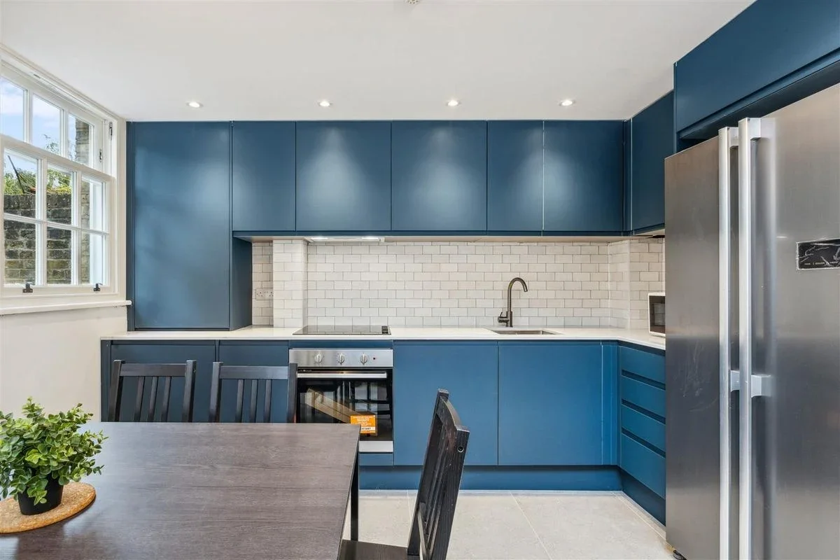 House Minet Road in Greater London
