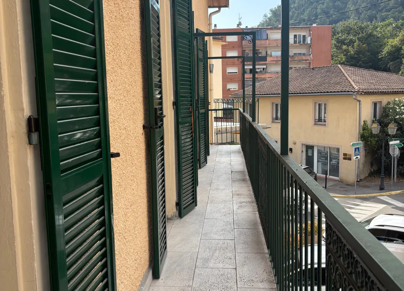 Appartement Boulevard du Docteur Roux à L'Escarène