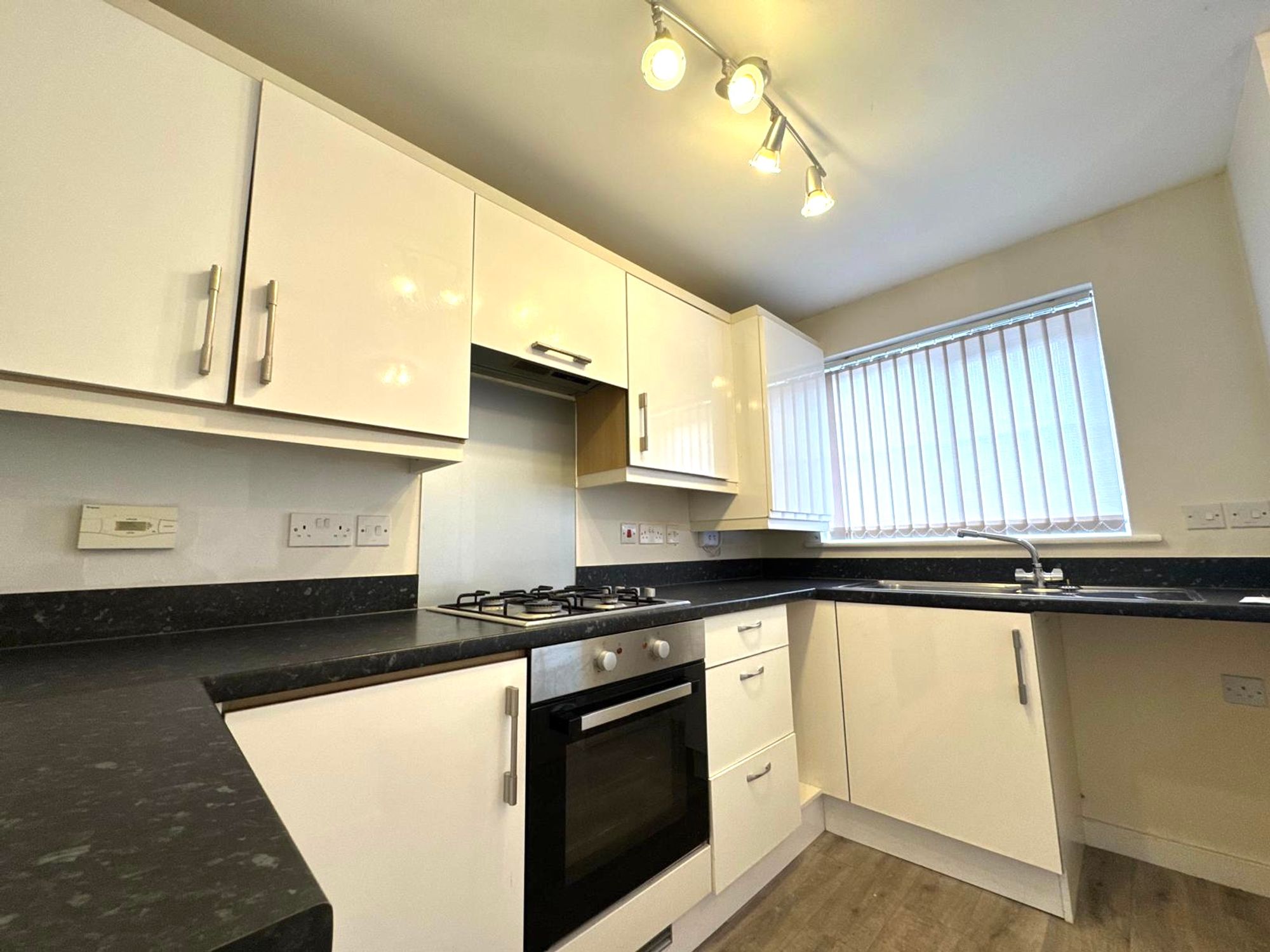 House Clos Gellifaelog in Tonypandy