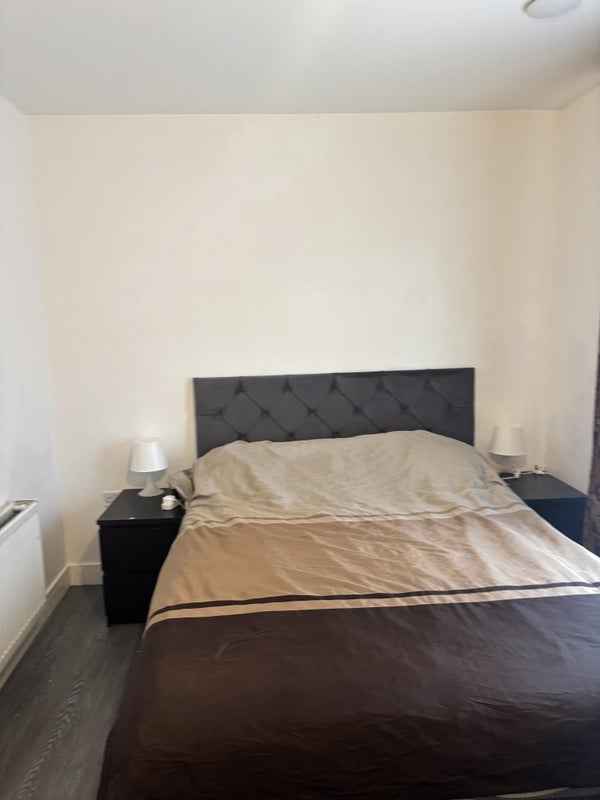 Room Dakin Close in Bristol