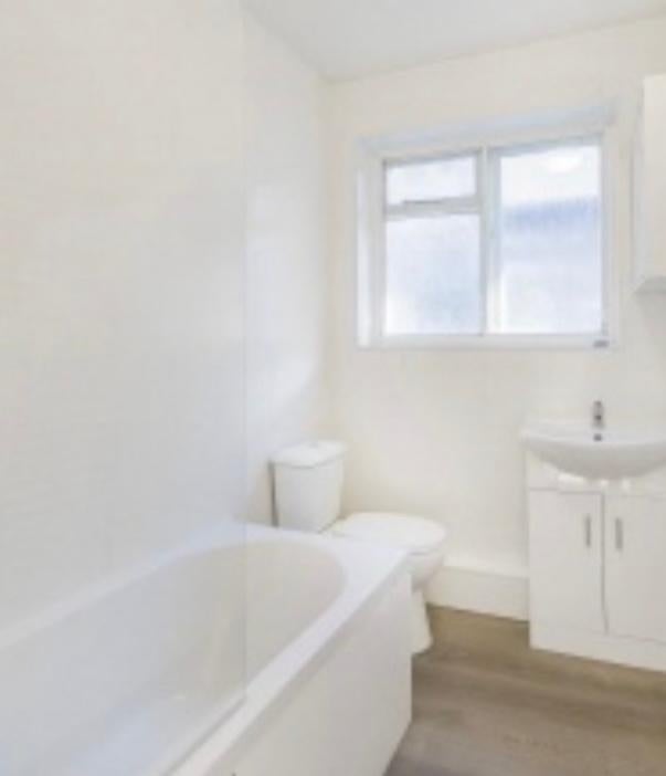 Room Dockwell Close in Greater London
