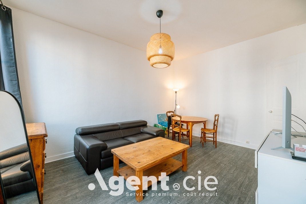 Flat Rue de Bras in Caen