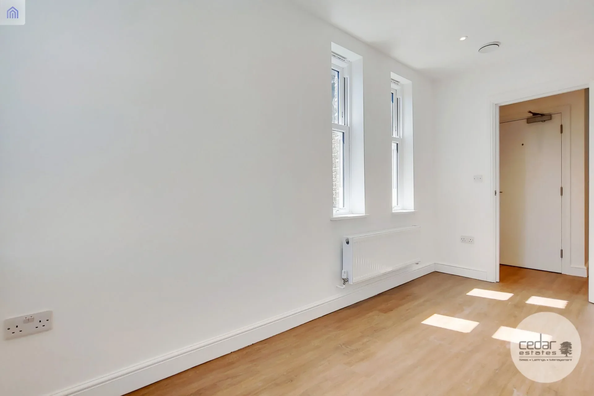 Flat West End Lane in Greater London