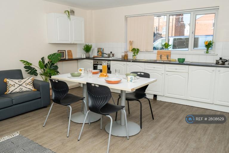 Room St Helens Road in West Lancashire