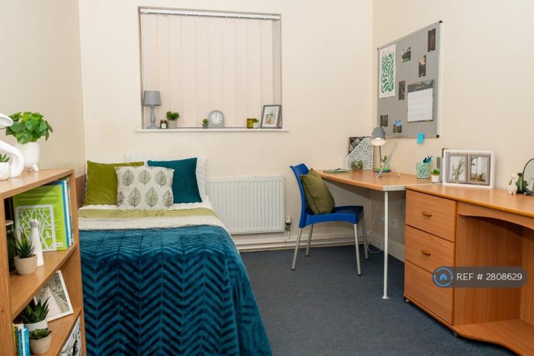 Room St Helens Road in West Lancashire