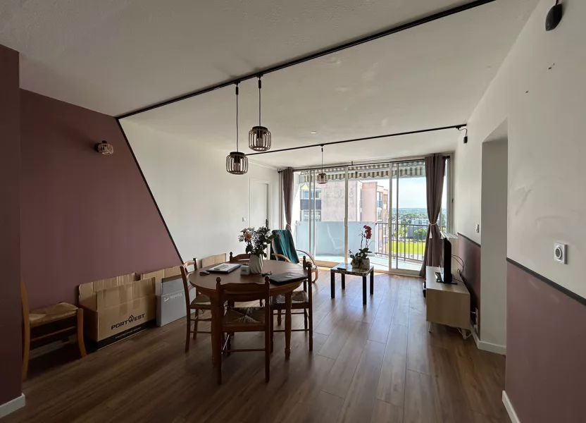Flat Rue Maurice Le Scouëzec in Vannes