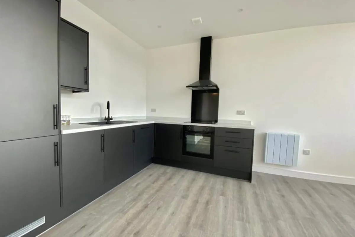 Flat Oundle Road in Peterborough