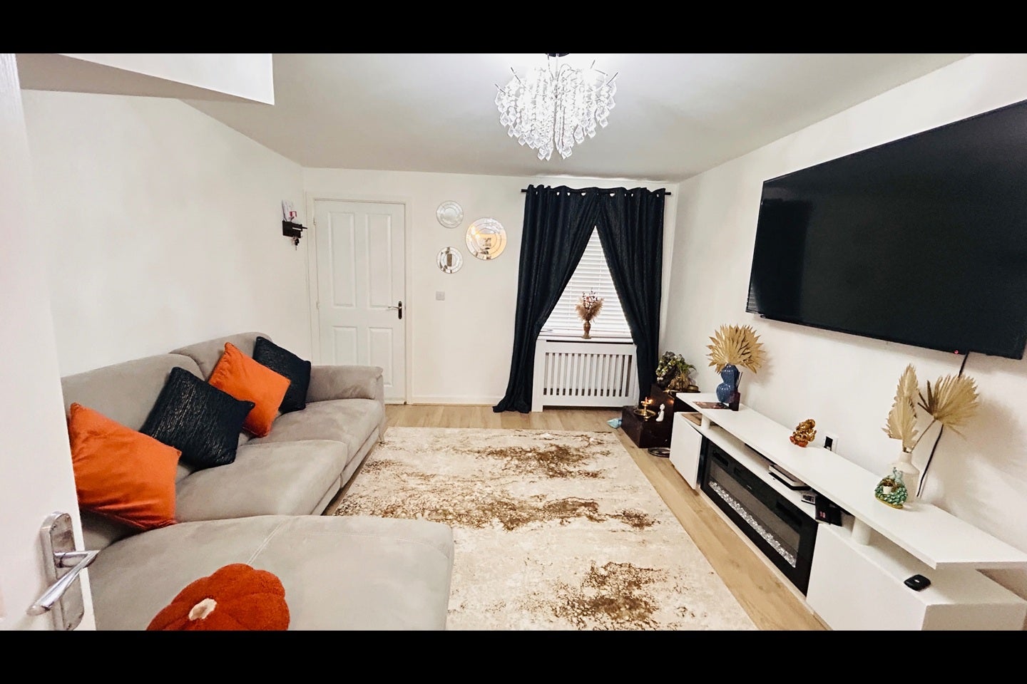 Room Kronos Close in Peterborough
