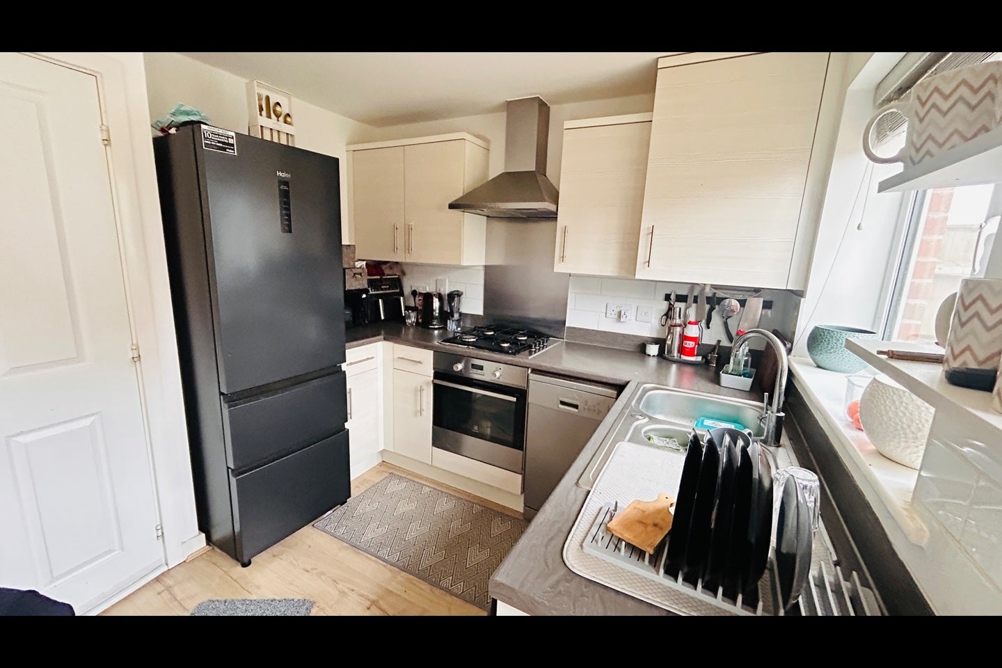 Room Kronos Close in Peterborough
