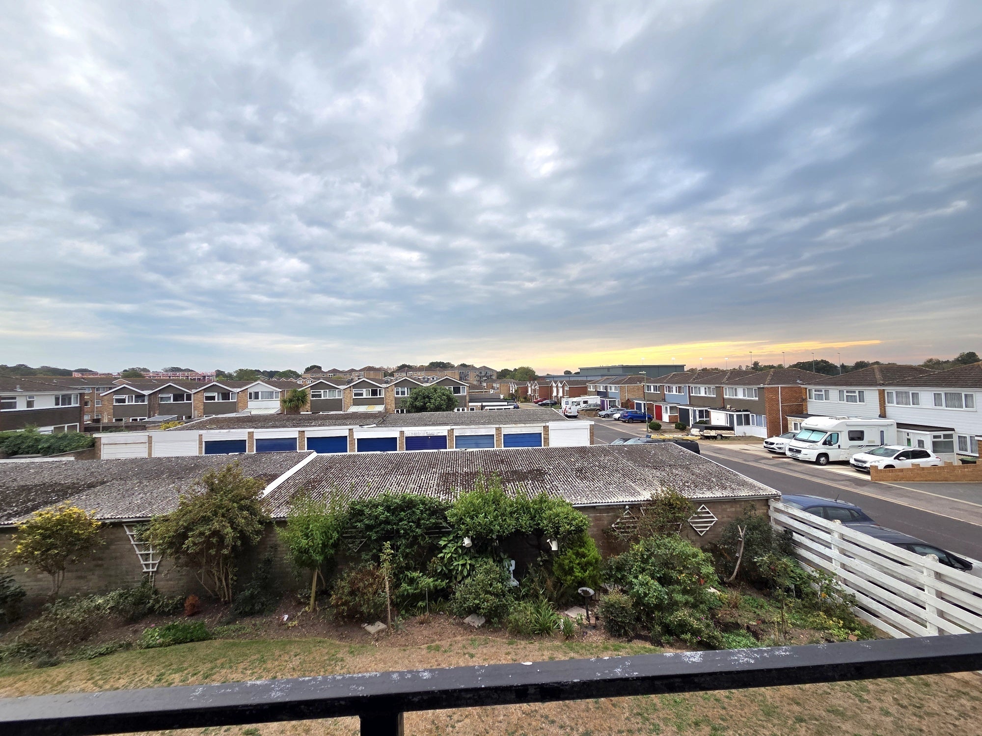 Flat Gale Moor Avenue in Gosport