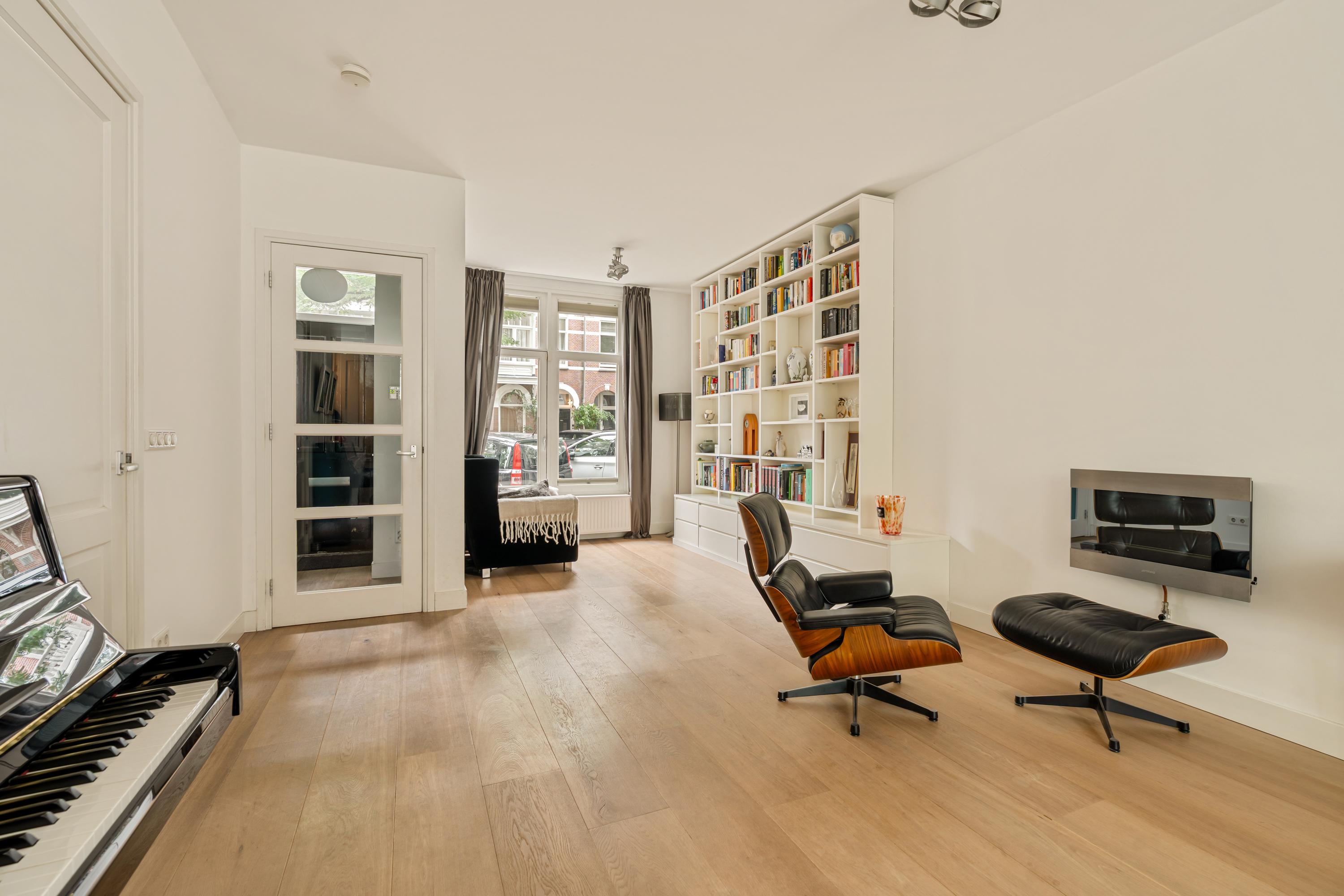 Appartement te koop: Van Breestraat 23H, Amsterdam