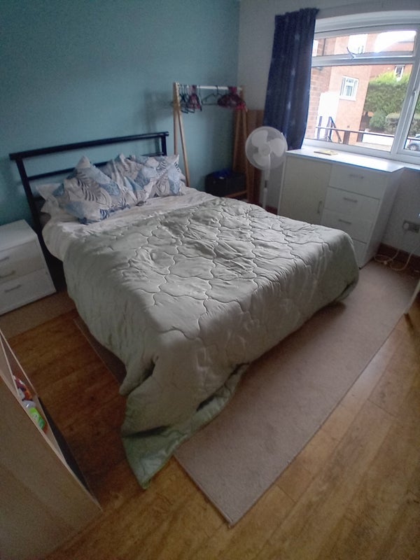 Room Belle Vue Road in Poole