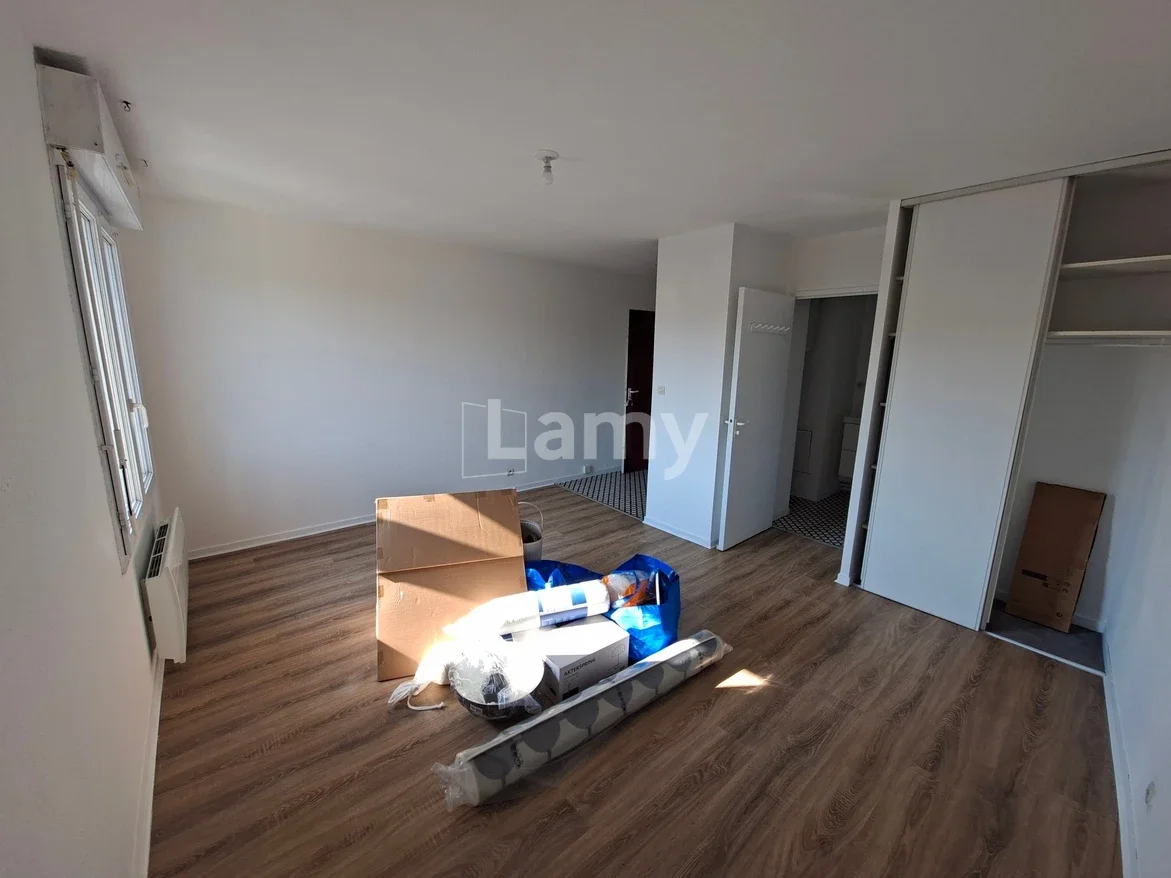 Flat Rue de Rigoulet in Bordeaux
