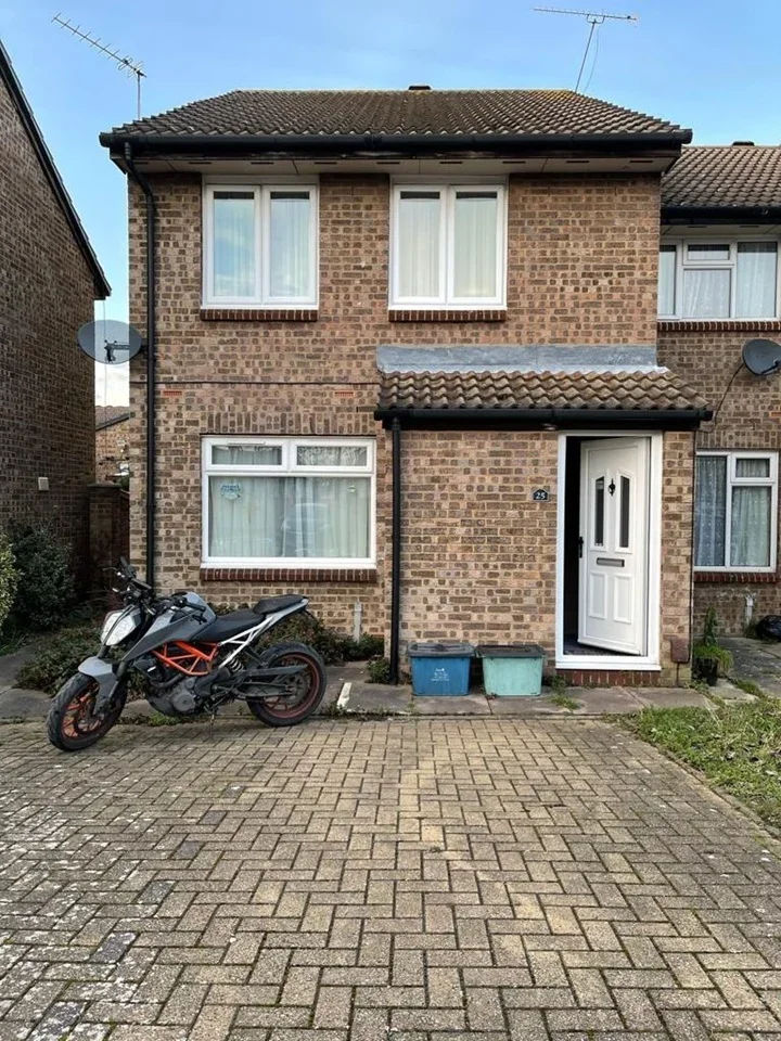 House Pedley Road in Greater London