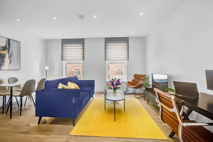 Flat Rostrevor Mews in Greater London