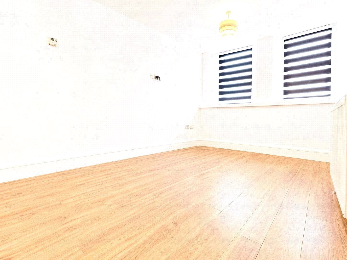Flat Elizabeth Way in Harlow