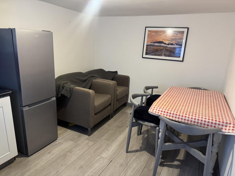 Flat Sebert Road in Greater London