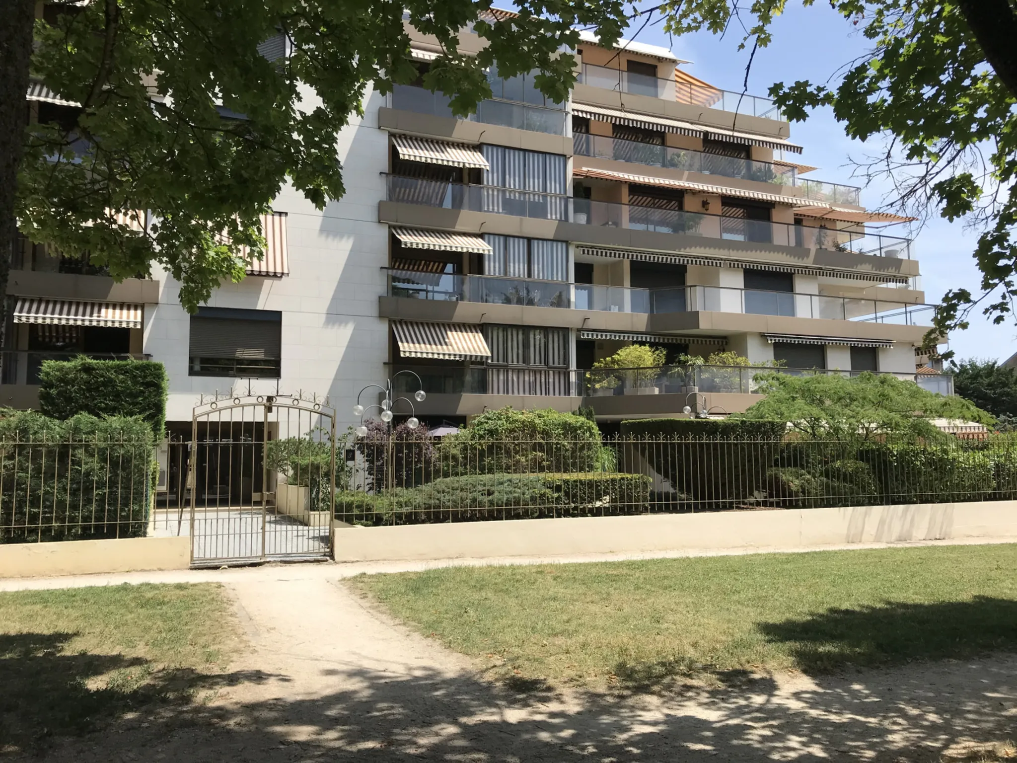 Flat Quai Nicolas Rolin in Dijon