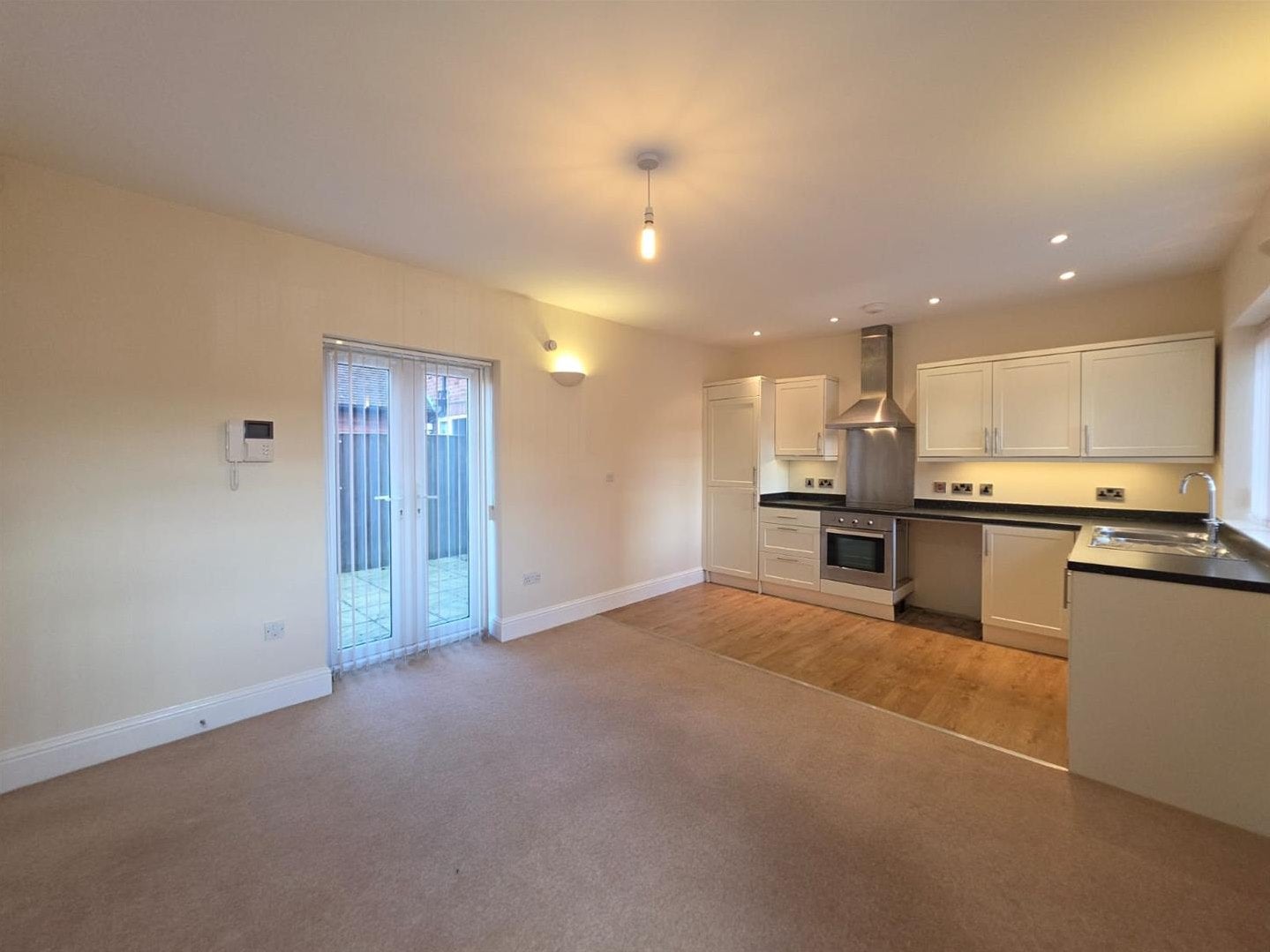 Flat Givendale Road in Scarborough