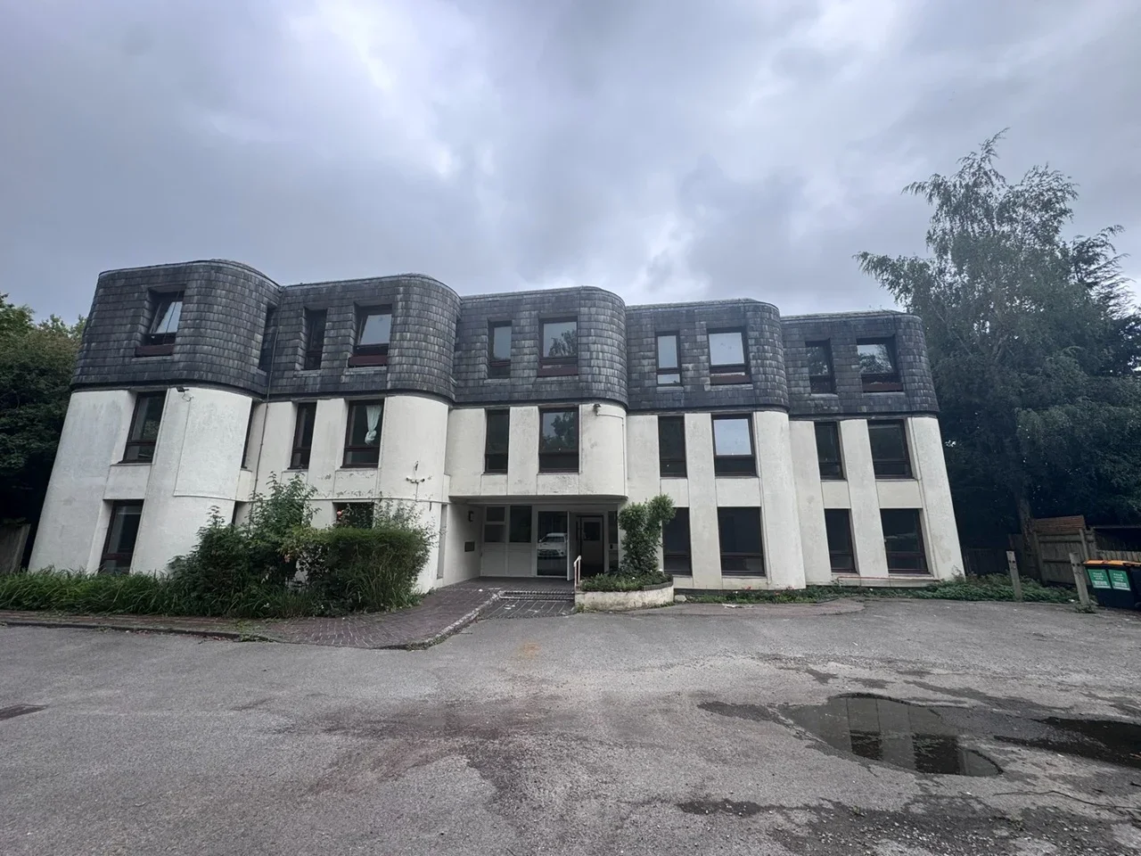 Flat Vicarage Road in Tunbridge Wells
