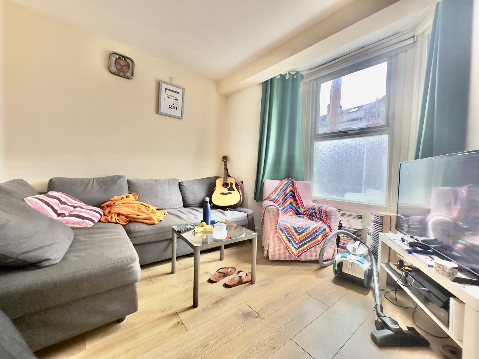 House Hereward Road in Greater London