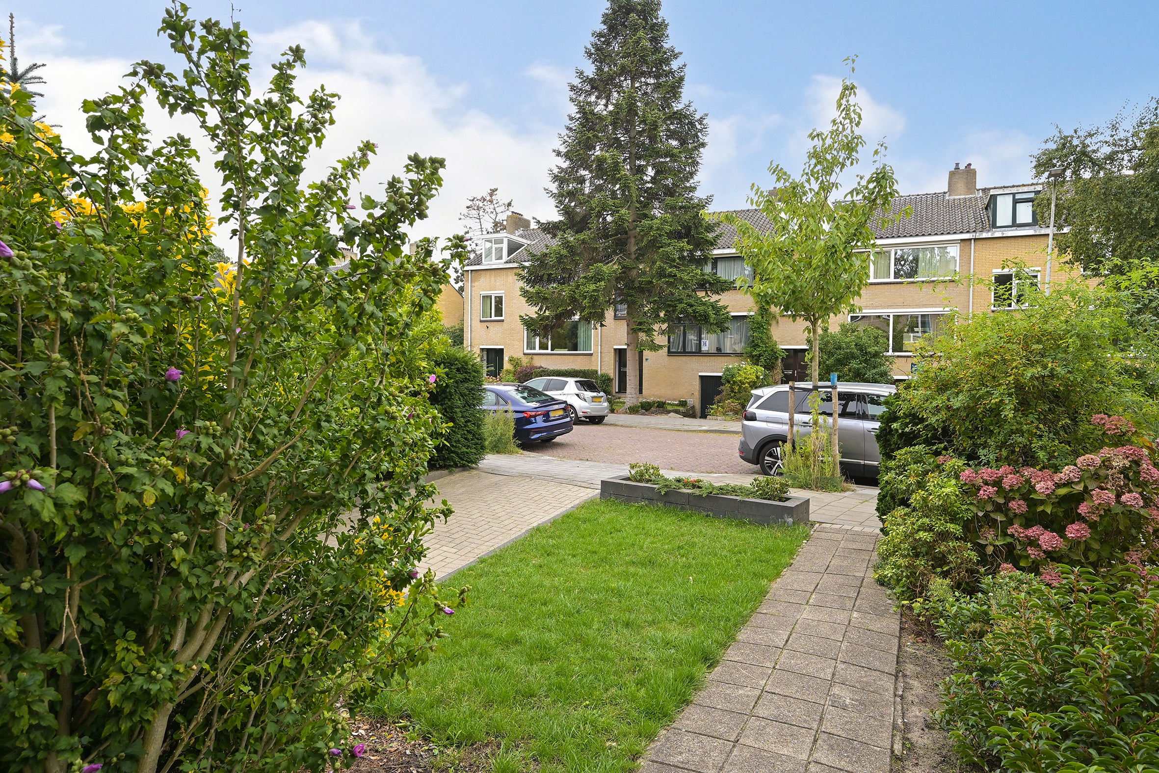 Tussenwoning te koop: Olgaland 20, 'S-Gravenhage