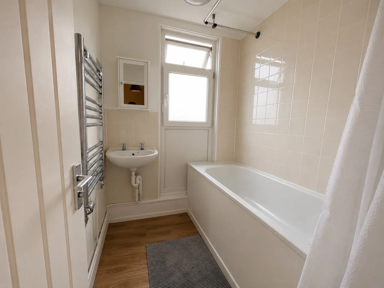 Room Lothian Road in Greater London