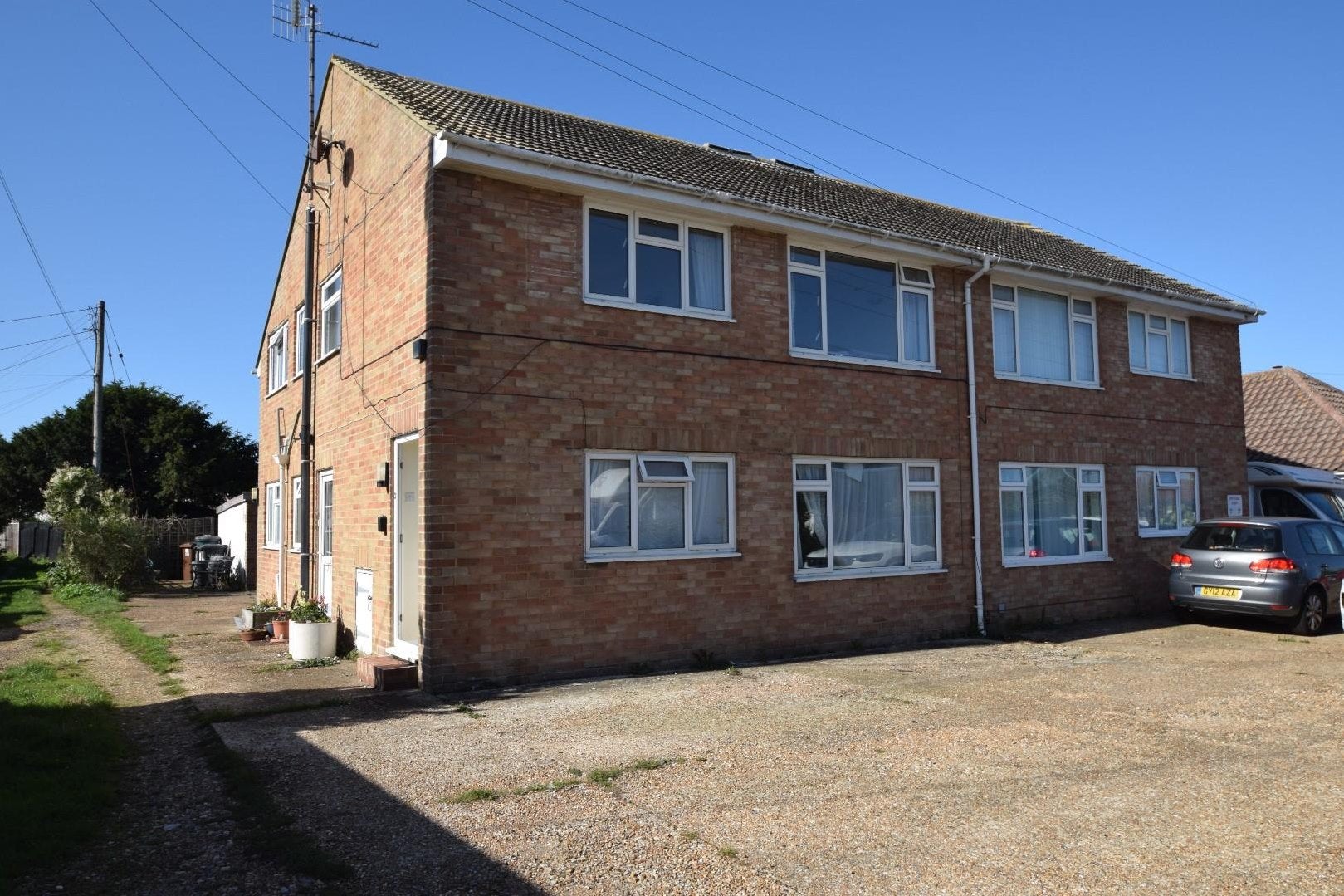 Flat Val Prinseps Road in Wealden