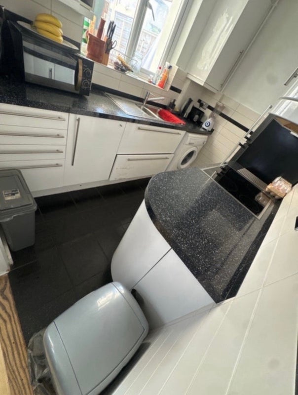 Room Shirebrook Road in Greater London
