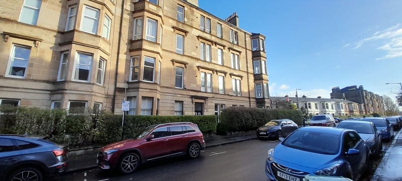 Flat Fergus Drive in Glasgow