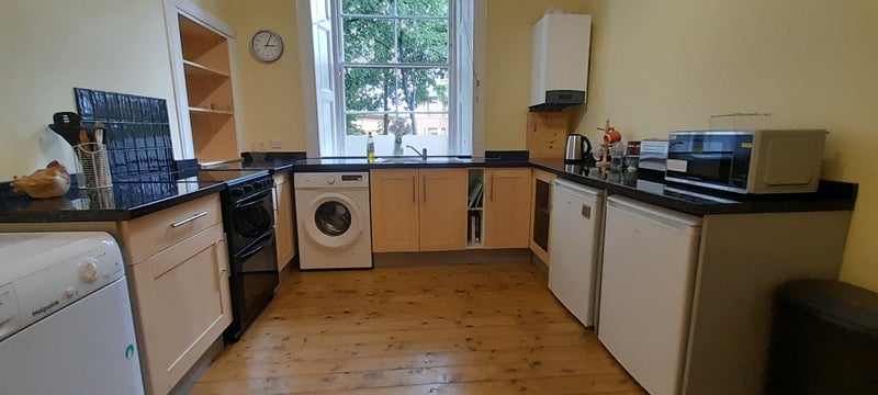 Flat Fergus Drive in Glasgow