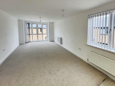 Flat Appleton Road in Folkestone and Hythe District