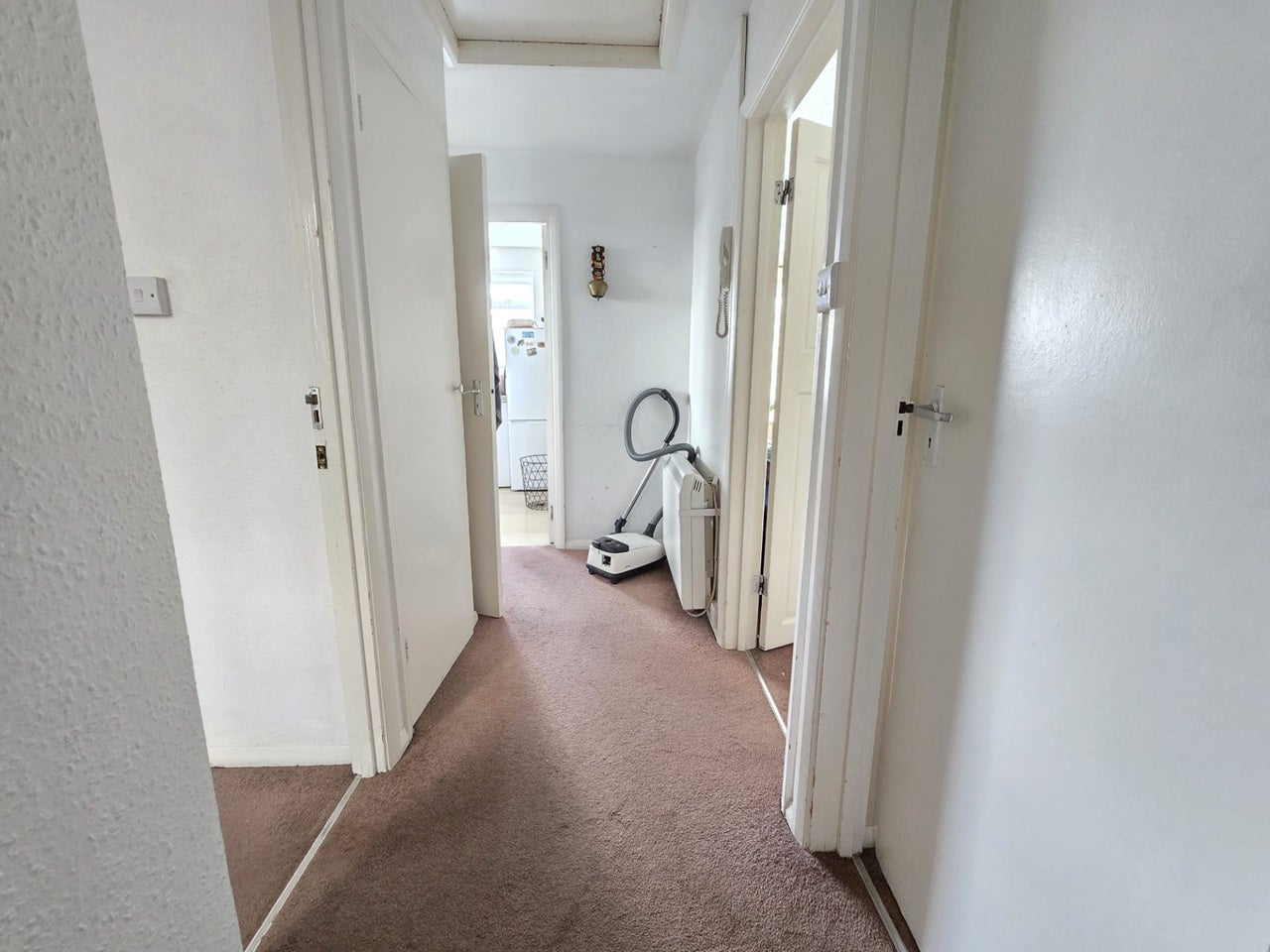 Flat Bramley Close in Greater London