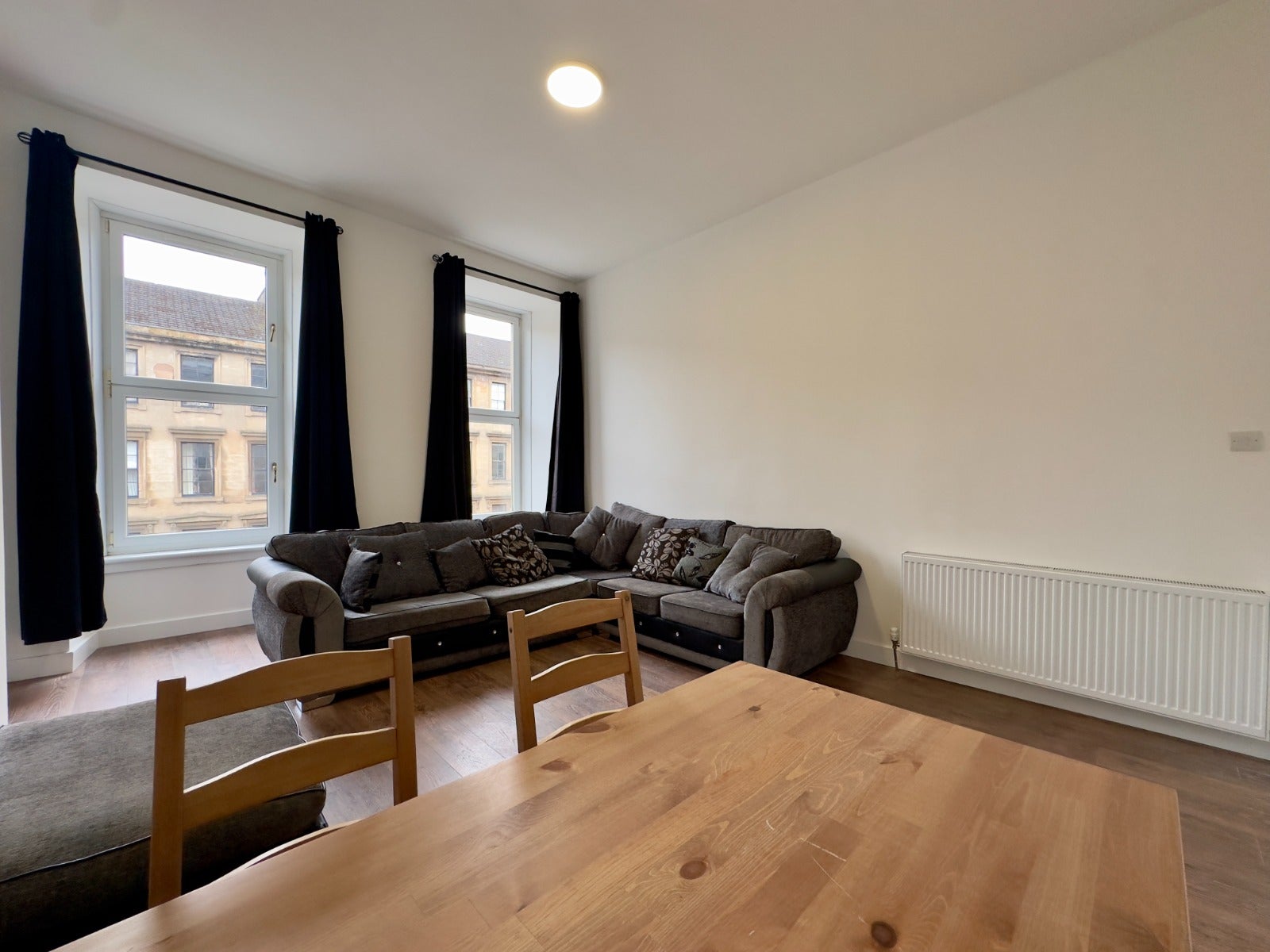 Flat Argyle Street in Glasgow