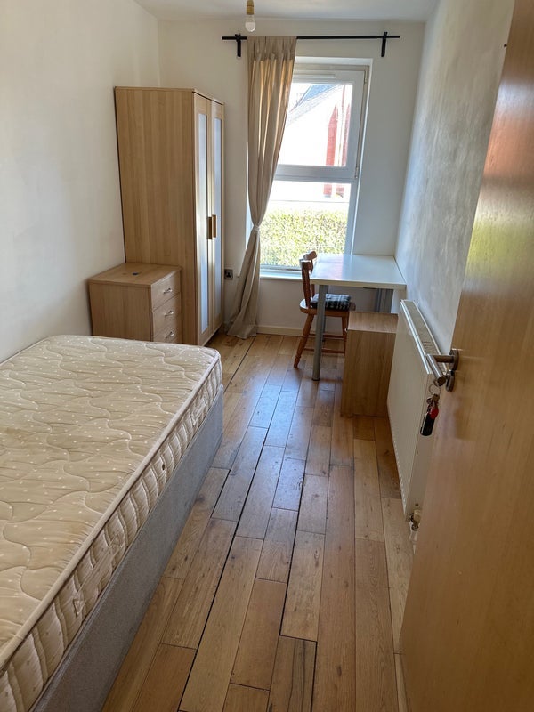 Room Portland Crescent in Manchester