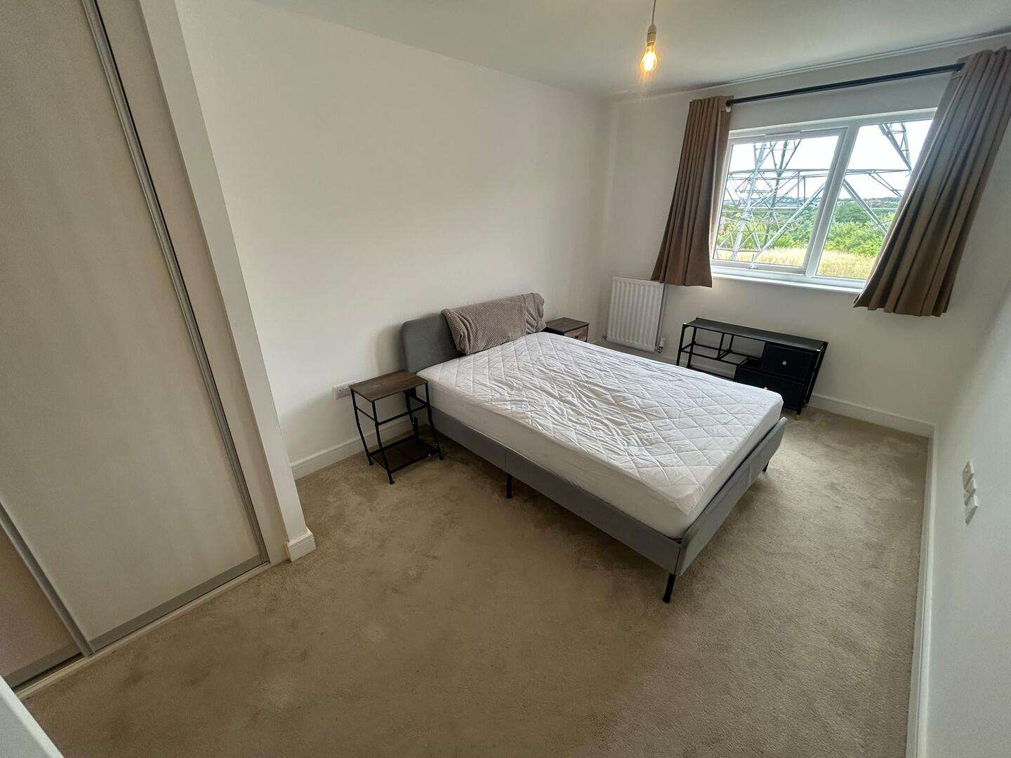 Flat Rixson Road in Ebbsfleet Garden City