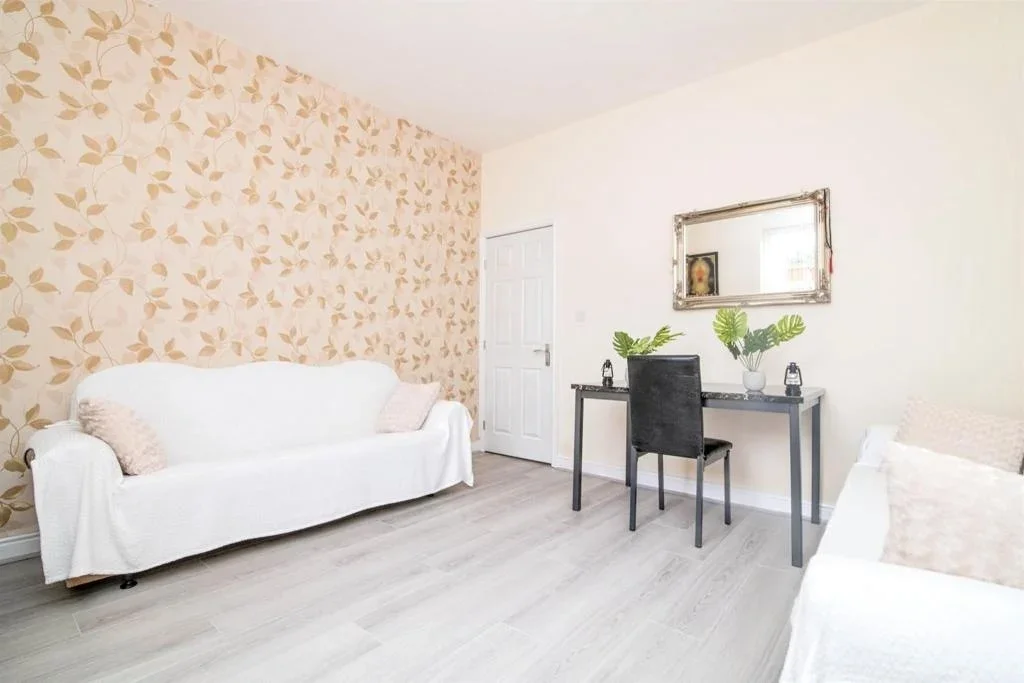 Room Arden Road in Sandwell
