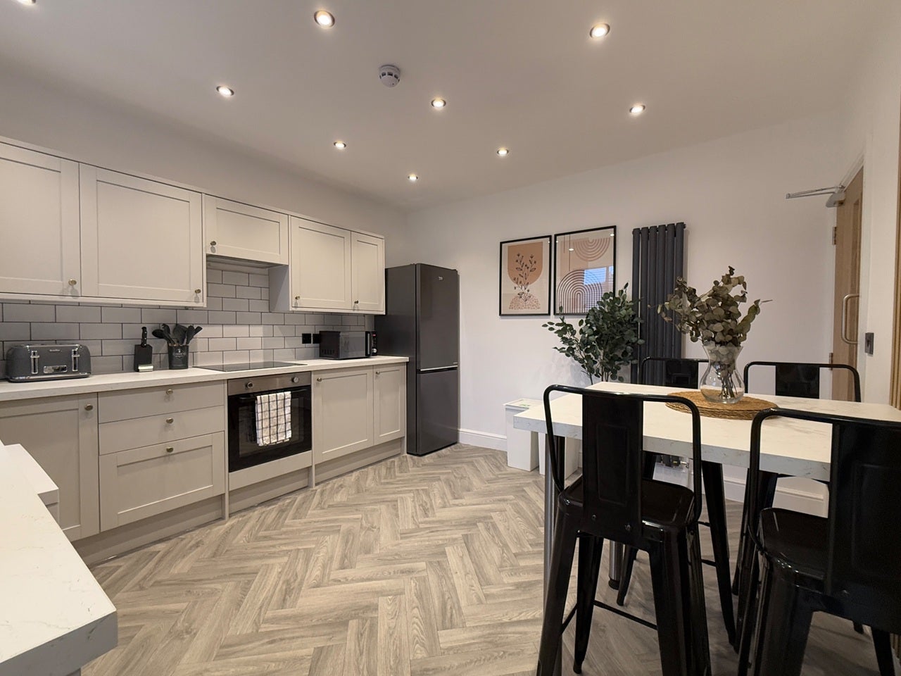 Room William Street in Rugby
